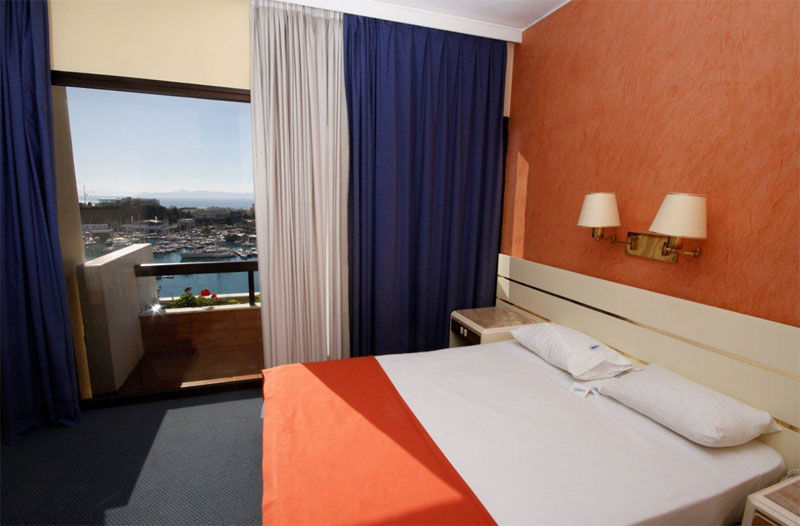 Hotel Mistral Piraeus Room photo